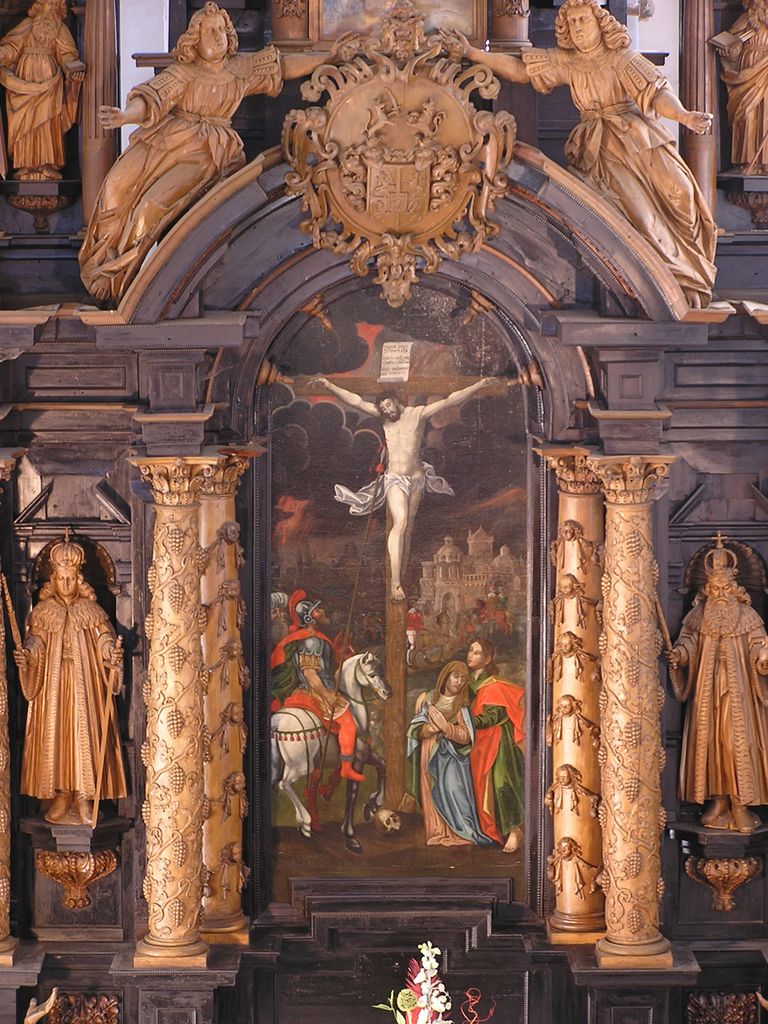 Detailný záber na hlavný motív z oltára v kaplnke.